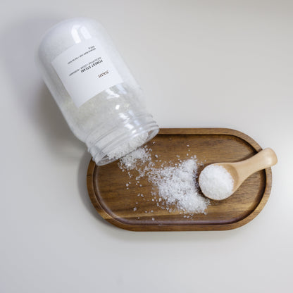 Mineral bath soak with cedarwood rosemary and peppermint essential oils for relaxation
