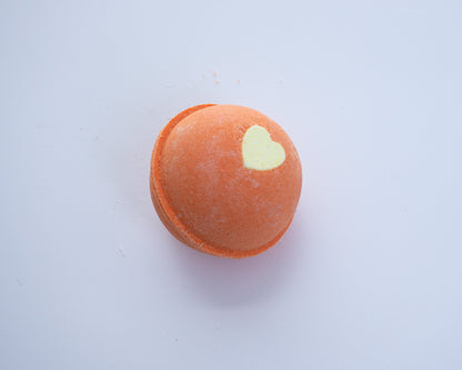 Creamy cinnamon chai scented Bath fizz