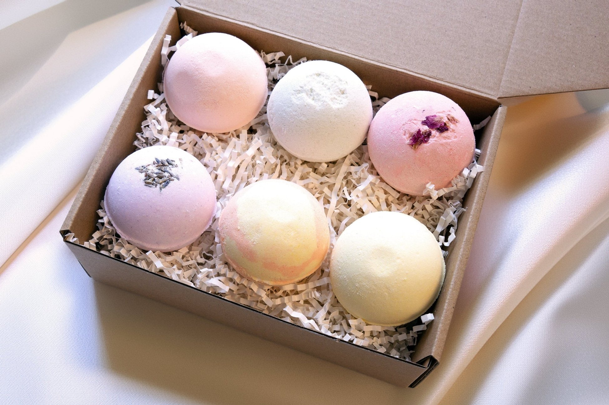 Half Dozen Bath Bomb Set | Bath Fizzy - soan