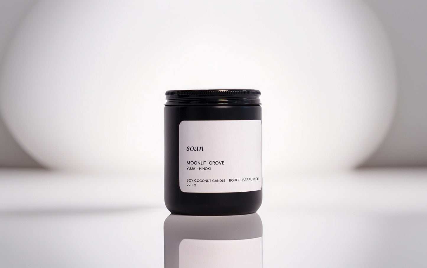 Soy Candle | Black Matte Jar | FSC Wooden Wick | Soy-Coconut Wax Blend | Wholesale